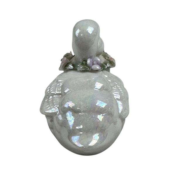 Lot of 3 Iridescent Porcelain Duck Figurines with Flower Wreaths - Picture 7 of 12